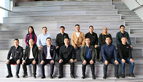 厦门墟市美区倪杰区长一行莅临UG环球考察指导